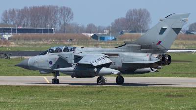 Photo ID 173333 by Rainer Mueller. UK Air Force Panavia Tornado GR4A, ZA372