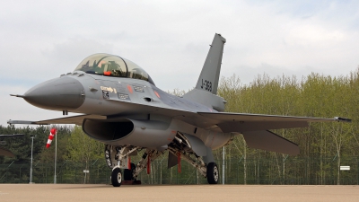 Photo ID 173550 by Richard de Groot. Netherlands Air Force General Dynamics F 16BM Fighting Falcon, J 368