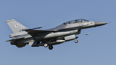 Photo ID 173508 by Caspar Smit. Netherlands Air Force General Dynamics F 16BM Fighting Falcon, J 065