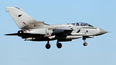 Photo ID 174125 by Carl Brent. UK Air Force Panavia Tornado GR4A, ZA372