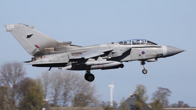 Photo ID 175547 by Mark Broekhans. UK Air Force Panavia Tornado GR4, ZA542