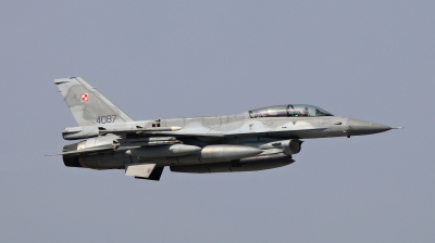 Photo ID 181780 by Milos Ruza. Poland Air Force General Dynamics F 16D Fighting Falcon, 4087