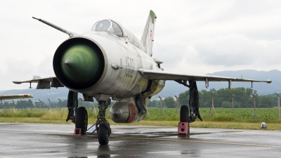 Photo ID 22692 by Jörg Pfeifer. Slovakia Air Force Mikoyan Gurevich MiG 21R, 1502