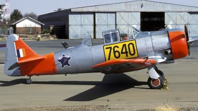 Photo ID 190698 by Chris Lofting. South Africa Air Force North American AT 6C Texan, 7640