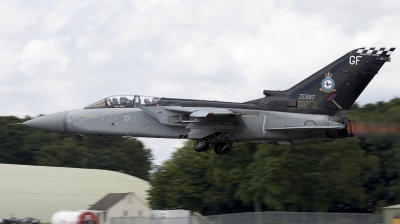 Photo ID 22964 by Bernie Condon. UK Air Force Panavia Tornado F3, ZE887