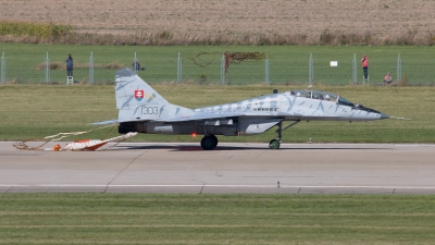 Photo ID 199204 by Radim Koblizka. Slovakia Air Force Mikoyan Gurevich MiG 29UBS 9 51, 1303