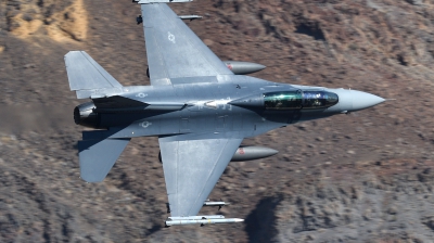 Photo ID 201137 by Hans-Werner Klein. USA Air Force General Dynamics F 16D Fighting Falcon, 89 2174