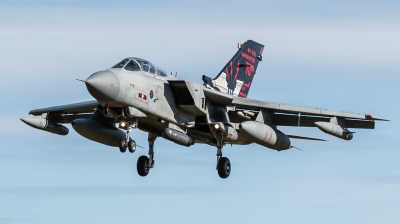 Photo ID 201253 by Mike Macdonald. UK Air Force Panavia Tornado GR4, ZA492