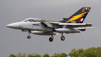 Photo ID 23930 by Alex van Noye. UK Air Force Panavia Tornado F3, ZE734