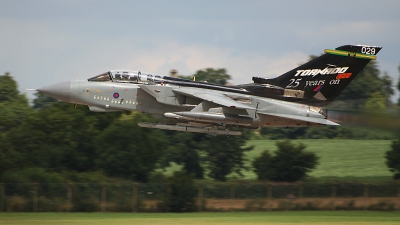 Photo ID 24147 by craig davies. UK Air Force Panavia Tornado GR4, ZA469