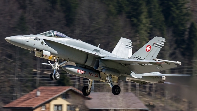 Photo ID 204557 by Thomas Ziegler - Aviation-Media. Switzerland Air Force McDonnell Douglas F A 18C Hornet, J 5006