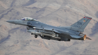 Photo ID 205790 by Peter Boschert. USA Air Force General Dynamics F 16C Fighting Falcon, 94 0043