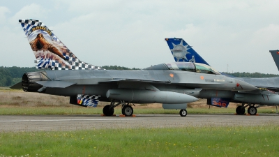 Photo ID 24266 by Radim Spalek. Belgium Air Force General Dynamics F 16BM Fighting Falcon, FB 18