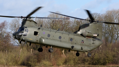 Photo ID 206275 by Mike Hopwood. UK Air Force Boeing Vertol Chinook HC6A CH 47D, ZH892