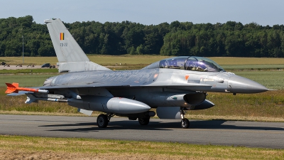 Photo ID 206384 by Thomas Ziegler - Aviation-Media. Belgium Air Force General Dynamics F 16BM Fighting Falcon, FB 22