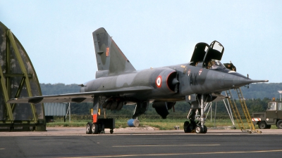Photo ID 207440 by Marc van Zon. France Air Force Dassault Mirage IVP, 25