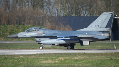 Photo ID 207586 by Peter Boschert. Netherlands Air Force General Dynamics F 16AM Fighting Falcon, J 063