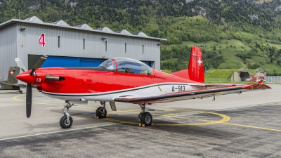 Photo ID 207636 by Martin Thoeni - Powerplanes. Switzerland Air Force Pilatus NCPC 7 Turbo Trainer, A 913