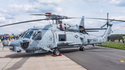 Photo ID 209425 by Jens Wiemann. USA Navy Sikorsky MH 60R Strikehawk S 70B, 168152