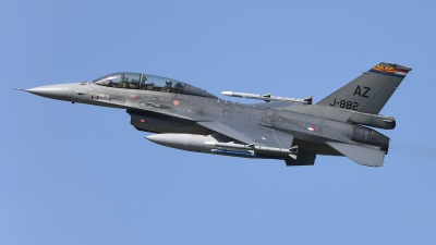 Photo ID 209601 by Luca Fahrni. Netherlands Air Force General Dynamics F 16BM Fighting Falcon, J 882