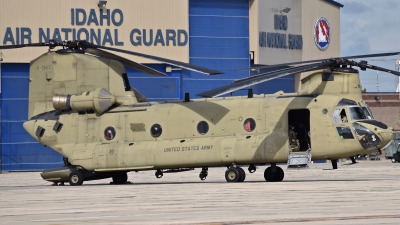 Photo ID 211780 by Gerald Howard. USA Army Boeing Vertol CH 47F Chinook, 11 08090