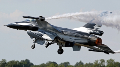 Photo ID 212931 by Richard de Groot. Belgium Air Force General Dynamics F 16AM Fighting Falcon, FA 101