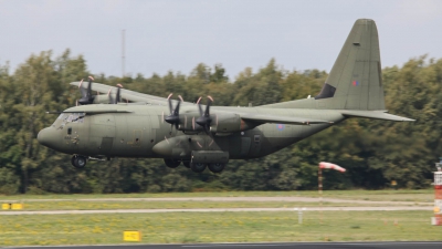 Photo ID 216383 by Rick van Engelen. UK Air Force Lockheed Martin Hercules C5 C 130J L 382, ZH888