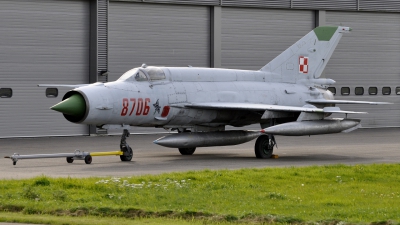 Photo ID 216959 by Bart Hoekstra. Poland Air Force Mikoyan Gurevich MiG 21MF, 8706