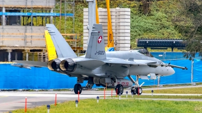 Photo ID 220202 by Martin Thoeni - Powerplanes. Switzerland Air Force McDonnell Douglas F A 18C Hornet, J 5023