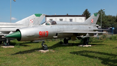 Photo ID 220235 by Carl Brent. Poland Air Force Mikoyan Gurevich MiG 21MF, 9113