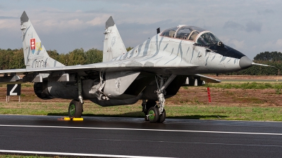 Photo ID 221372 by Jan Eenling. Slovakia Air Force Mikoyan Gurevich MiG 29UBS 9 51, 1303