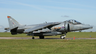 Photo ID 25791 by Gary Stedman. UK Air Force British Aerospace Harrier GR 7, ZD378