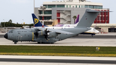 Photo ID 227110 by Ray Biagio Pace. UK Air Force Airbus Atlas C1 A400M 180, ZM401