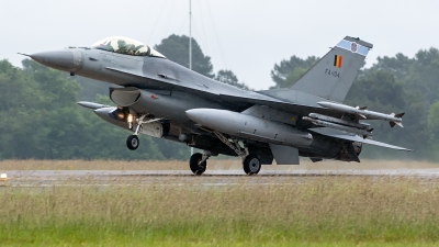Photo ID 227852 by Bartolomé Fernández. Belgium Air Force General Dynamics F 16AM Fighting Falcon, FA 104