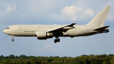 Photo ID 228858 by Michael Frische. Italy Air Force Boeing KC 767A 767 2EY ER, MM62228