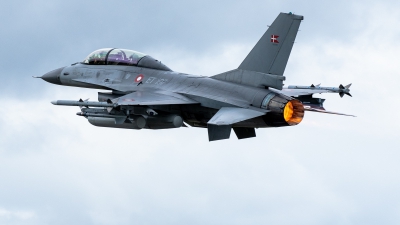 Photo ID 229316 by Luca Bani. Denmark Air Force General Dynamics F 16BM Fighting Falcon, ET 197