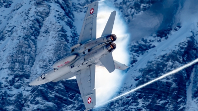 Photo ID 232743 by Martin Thoeni - Powerplanes. Switzerland Air Force McDonnell Douglas F A 18C Hornet, J 5004