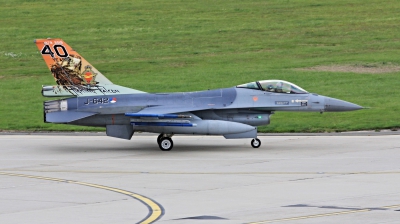 Photo ID 237025 by Milos Ruza. Netherlands Air Force General Dynamics F 16AM Fighting Falcon, J 642