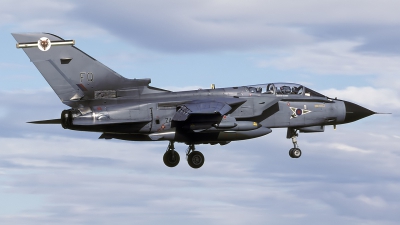 Photo ID 244339 by Chris Lofting. UK Air Force Panavia Tornado GR1 T, ZA409