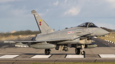 Photo ID 245971 by Tom Gibbons. UK Air Force Eurofighter Typhoon FGR4, ZJ947