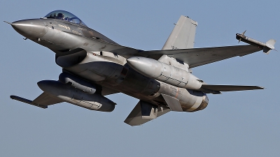 Photo ID 246727 by Fernando Sousa. Portugal Air Force General Dynamics F 16AM Fighting Falcon, 15131
