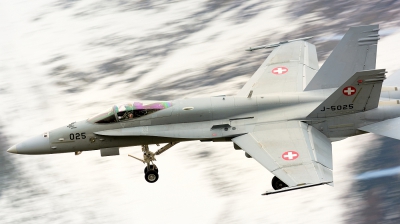 Photo ID 246748 by Sven Zimmermann. Switzerland Air Force McDonnell Douglas F A 18C Hornet, J 5025