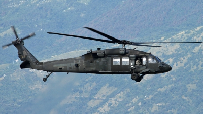Photo ID 249375 by Claudio Tramontin. USA Army Sikorsky UH 60L Black Hawk S 70A, 94 26570
