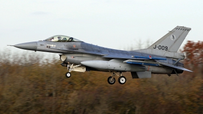 Photo ID 250568 by Richard de Groot. Netherlands Air Force General Dynamics F 16AM Fighting Falcon, J 009