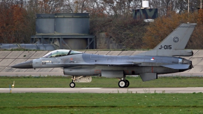 Photo ID 250565 by Richard de Groot. Netherlands Air Force General Dynamics F 16AM Fighting Falcon, J 015