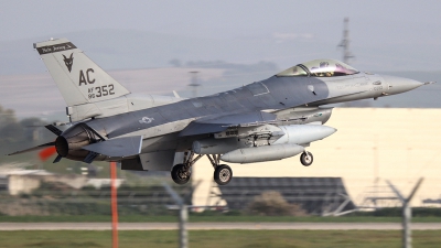 Photo ID 252215 by Ruben Galindo. USA Air Force General Dynamics F 16C Fighting Falcon, 86 0352