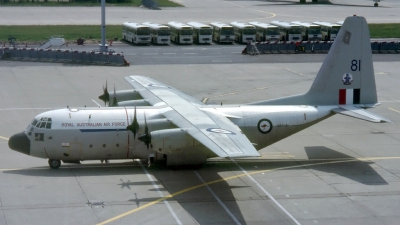 Photo ID 28234 by Mike Hopwood. Australia Air Force Lockheed C 130E Hercules L 382, A97 181