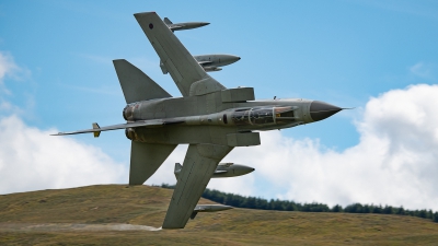 Photo ID 253497 by Reto Gadola. UK Air Force Panavia Tornado GR4A, ZA597