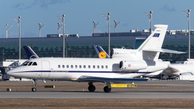 Photo ID 261370 by Maximilian Mengwasser. Italy Air Force Dassault Falcon 900EXE, MM62244
