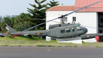 Photo ID 262141 by Manuel EstevezR - MaferSpotting. Spain Army Bell UH 1H Iroquois 205, HU 10 43